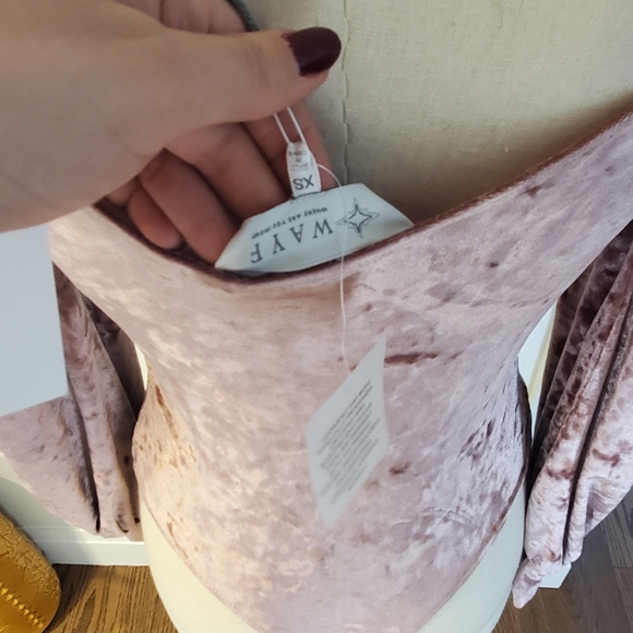 WAYF Crushed Pink Velvet Bodysuit - Picture 5 of 7